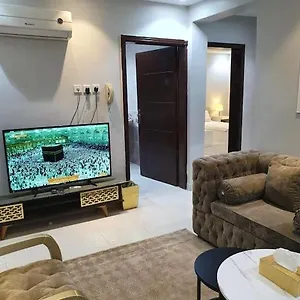 Alkhuzama شقة