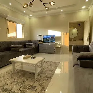 شقة الشوقية شقة