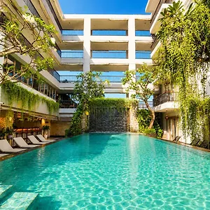 D'primahotel Petitenget 2 Hotel