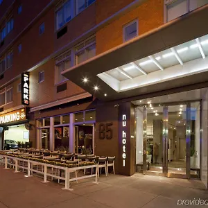 Nu 4*, New York ABD